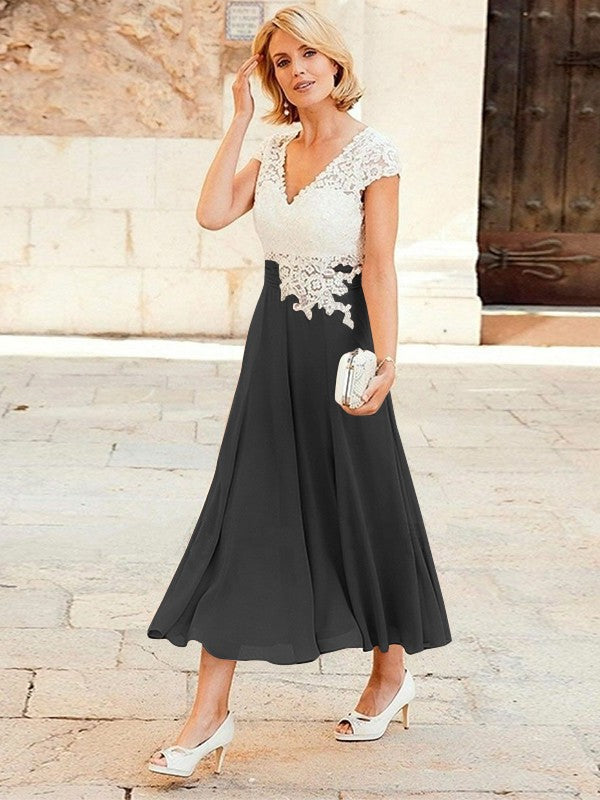 A-Line/Princess Chiffon Applique V-neck Short Sleeves Tea-Length Mother of the Bride Dresses