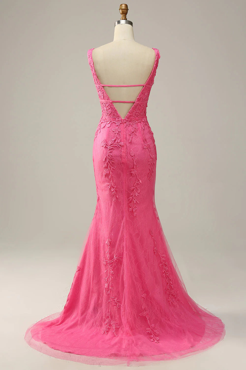Vestido de fiesta largo rosa intenso con escote en V profundo y espalda abierta de sirena