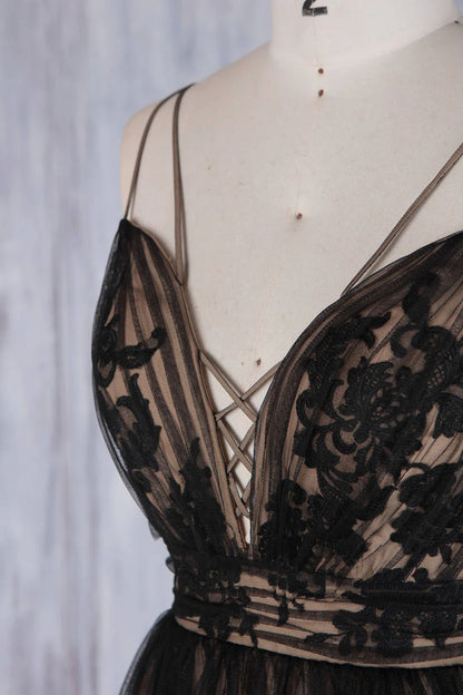 V neck lace tulle long prom dress