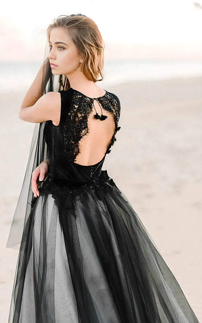 A-Line Beach Lace Tulle Square Neck Floor Wedding Dress with Keyhole Back