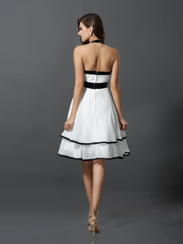 A-Line Chiffon Halter Sleeveless Knee-Length With Hand-Made Flower Dresses