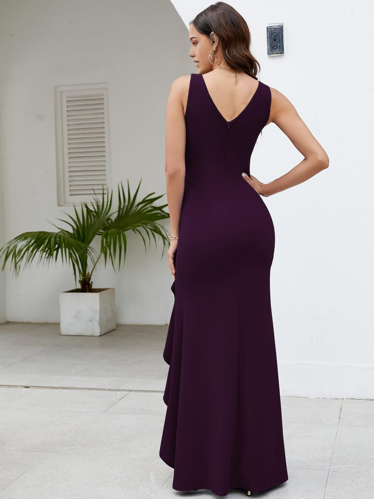 Elegant V Neck Sleeveless Long Sexy evening gown formal dress Prom Dresses