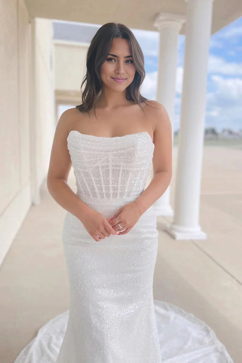 Vestidos de novia sin tirantes con lentejuelas brillantes y corte sirena