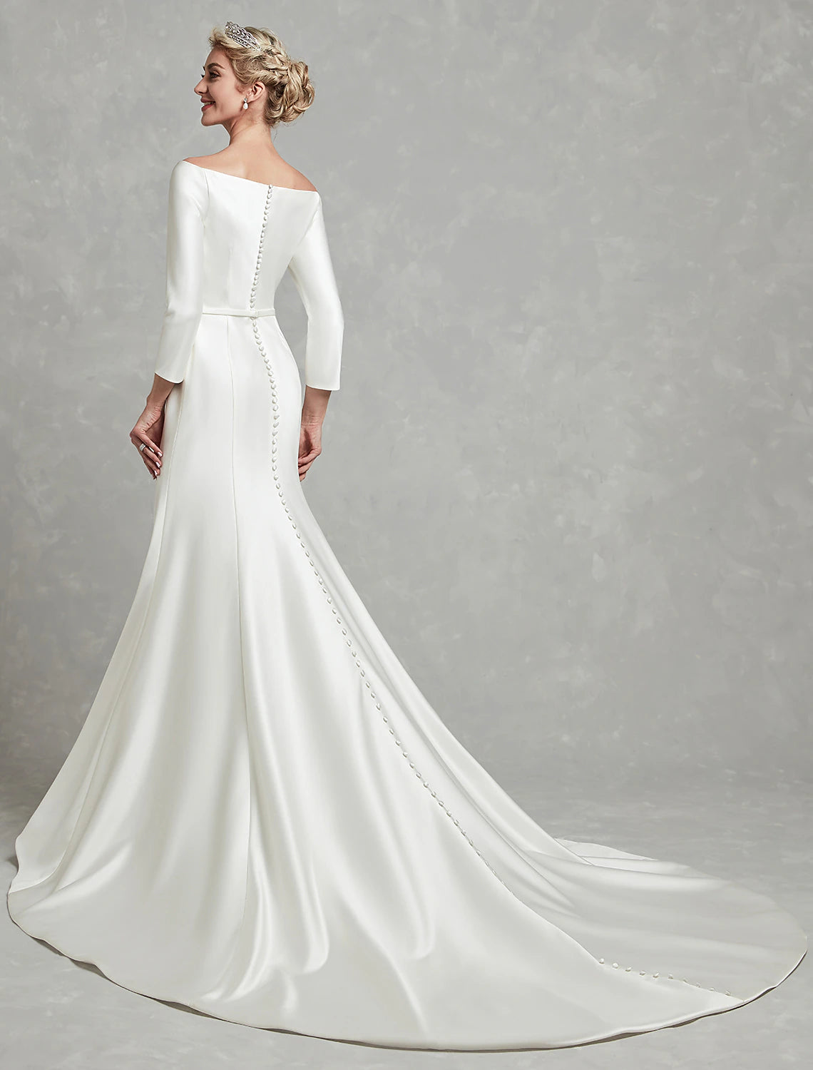 Casual Wedding Dresses Mermaid / Trumpet Off Shoulder 3/4 Length Sleeve Chapel Train Satin Bridal Gowns With Pleats