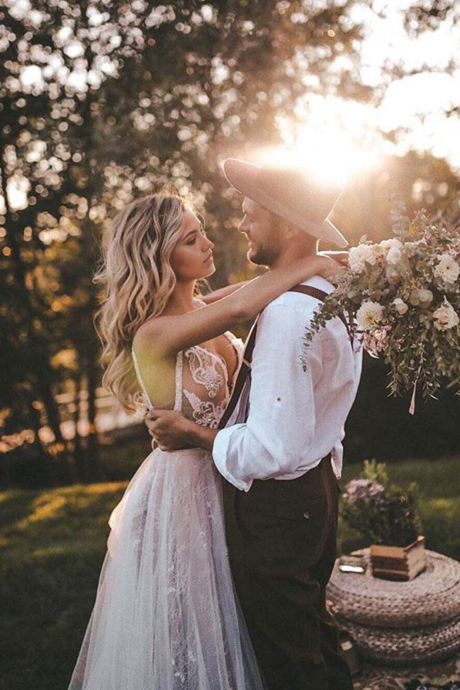 Beach A Line V Neck Tulle Beads Lace Bridal Dresses Wedding Dresses with Appliques