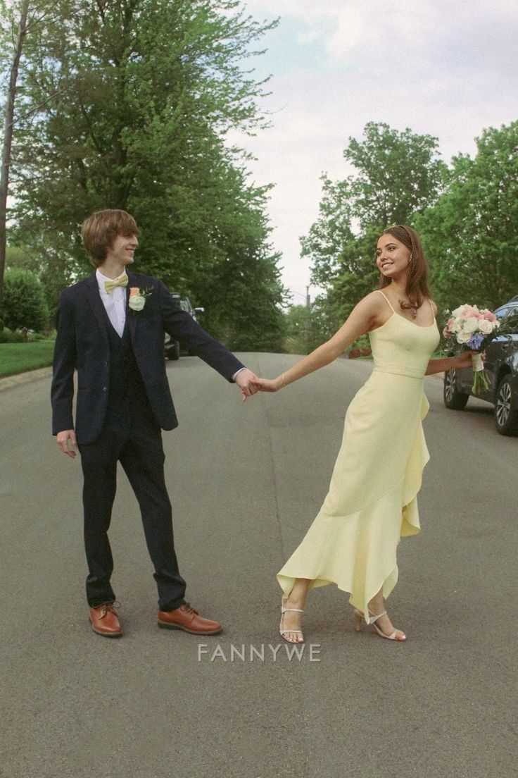 Sheath Spaghetti Straps Ruffles Satin Light Yellow Long formal dresses Bridesmaid Dresses evening gown Prom Dress