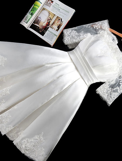 A-Line Bridesmaid Dress Off Shoulder Short Sleeve Elegant Short / Mini Satin with Lace