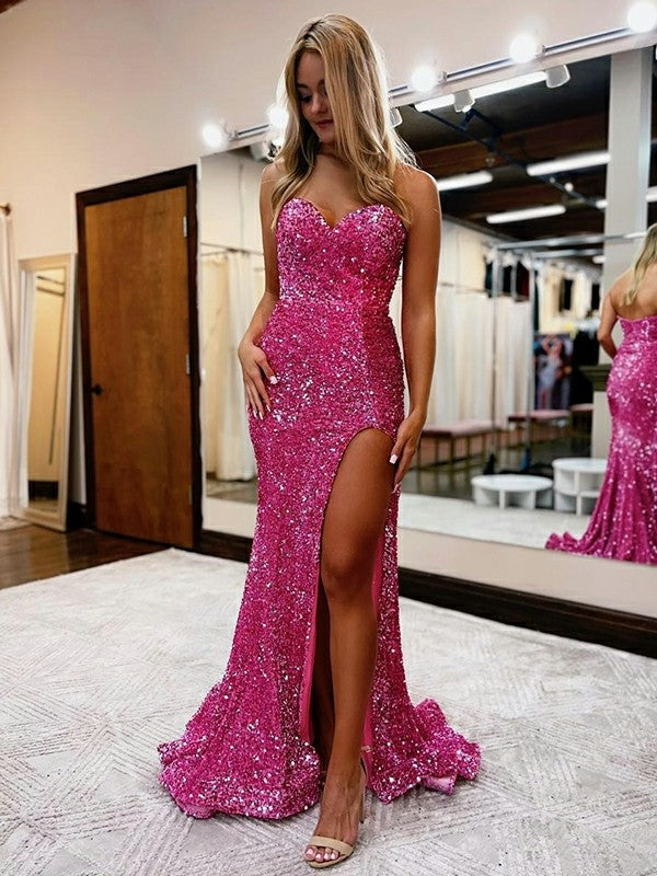 A-Line/Princess Velvet Sequins Sweetheart Sleeveless Court Train Dresses