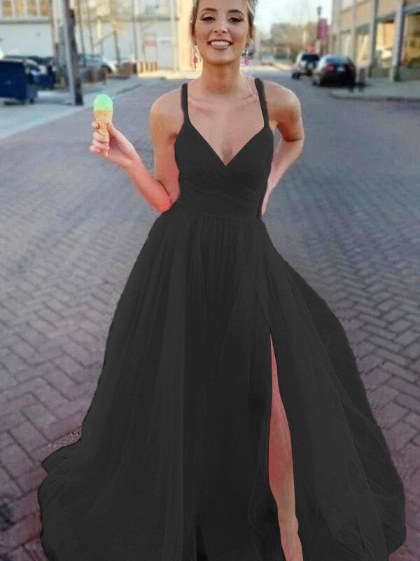 Vestidos de corte A/princesa sin mangas de tul con escote en V fruncido y cola larga