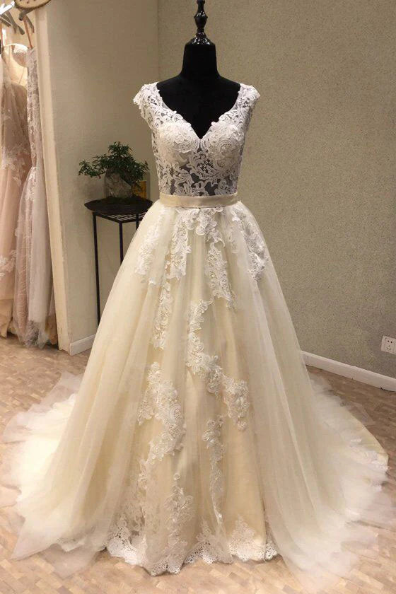 V neck tulle lace long Wedding Dresses