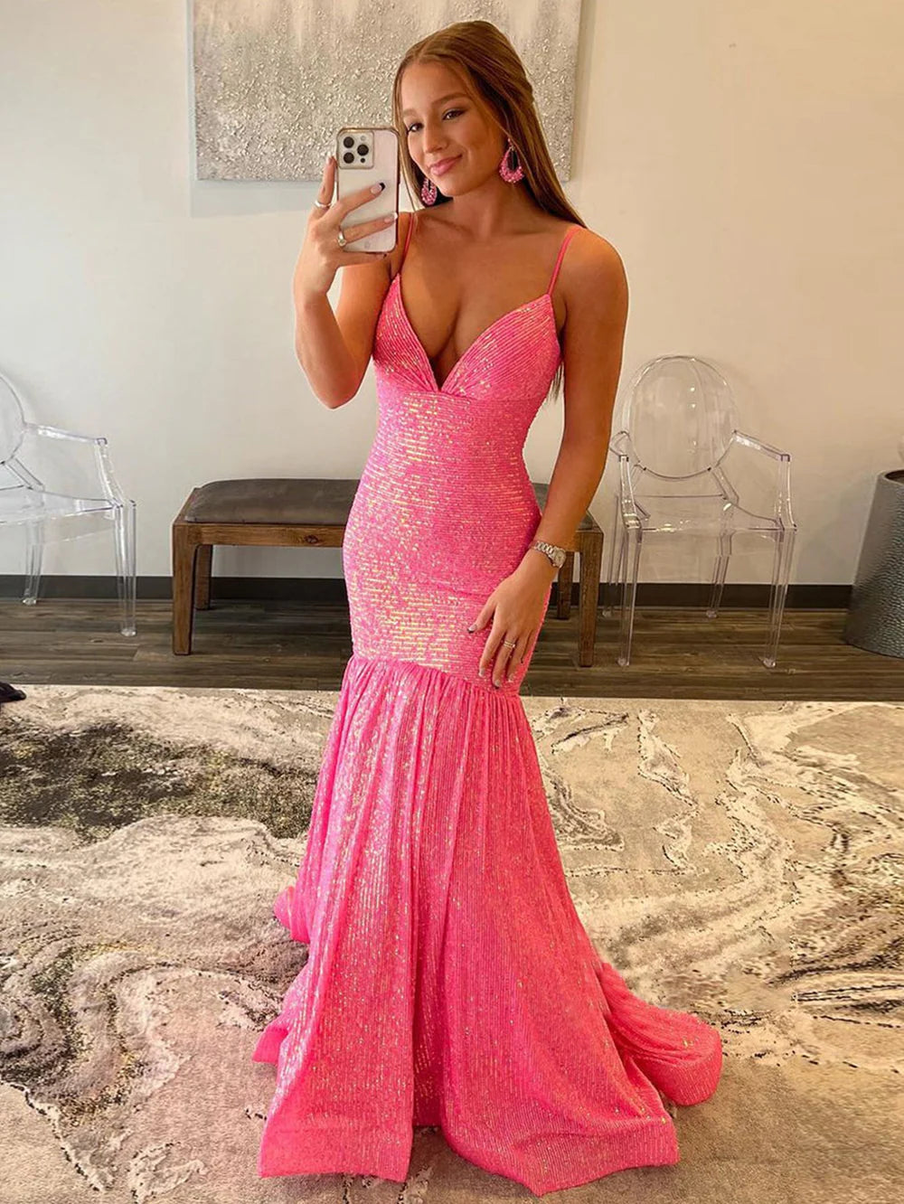 Vestido de fiesta de sirena con escote en V y lentejuelas