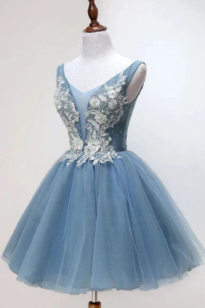 A-line Princess Tulle Appliqued Homecoming Dress