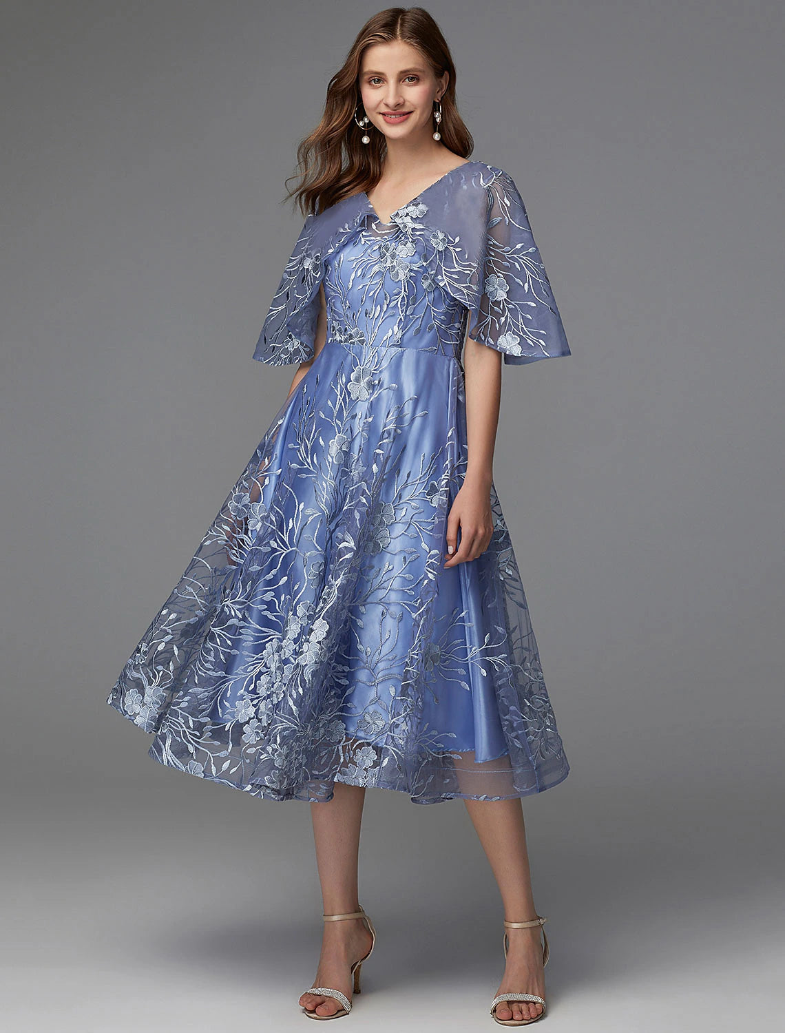 A-Line Floral Dress Wedding Guest Tea Length Sleeveless V Neck Lace V Back with Pattern / Print Appliques