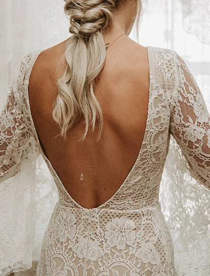 Vestidos de novia bohemios de playa con escote en V, corte sirena/trompeta, manga larga, cola de corte, encaje y apliques, color liso