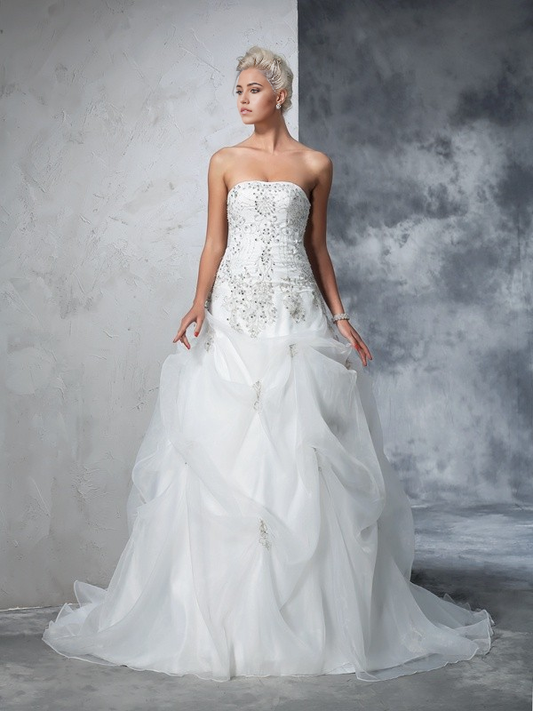 Mermaid Ball Gown Strapless Beading Sleeveless Long Organza Wedding Dresses