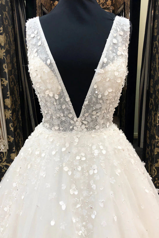 V neck tulle long Wedding Dresses