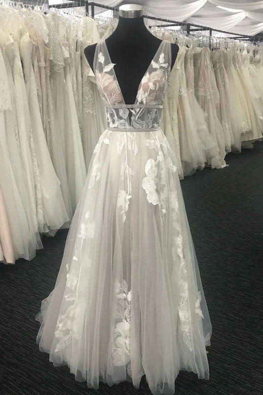 Tulle v neck long Wedding Dresses