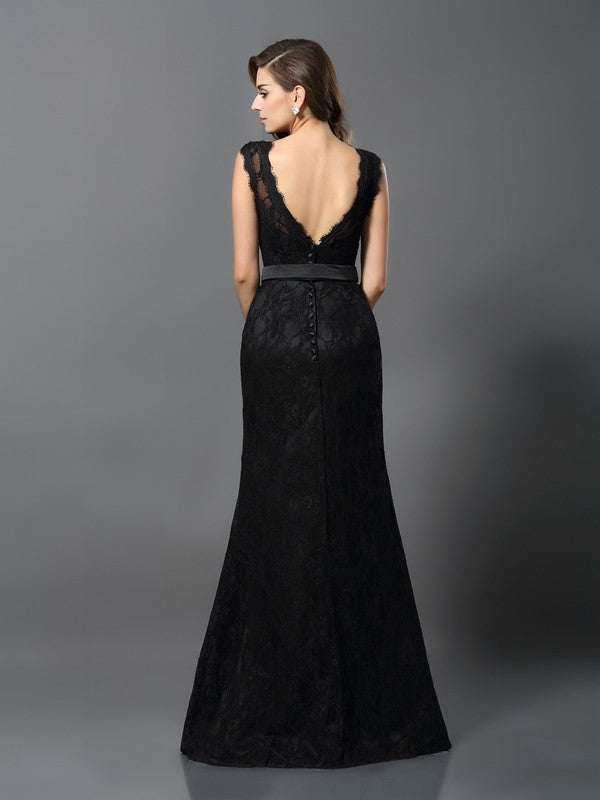 Vestidos largos de satén sin mangas con encaje y escote redondo y corte tubo/columna