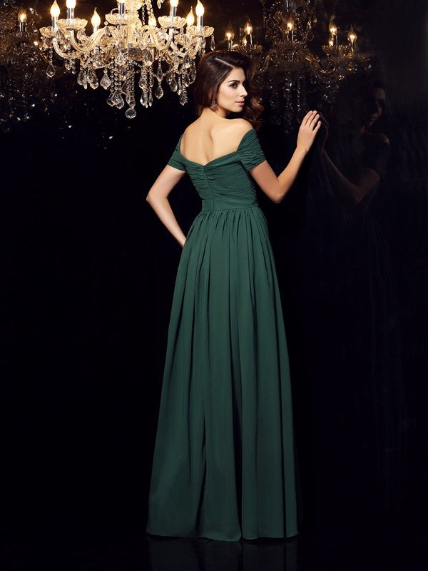 A-Line/Princess Off-the-Shoulder Ruched Sleeveless Long Chiffon Dresses