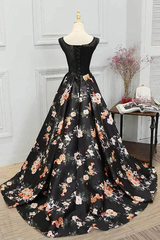 Vestido de fiesta largo con cuello redondo