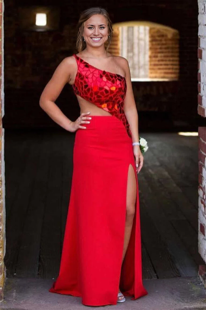 Vestido de fiesta con lentejuelas y un hombro descubierto, corte espejo