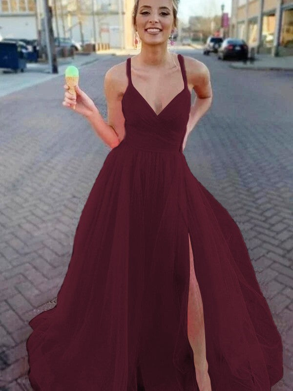 Vestidos de corte A/princesa sin mangas de tul con escote en V fruncido y cola larga