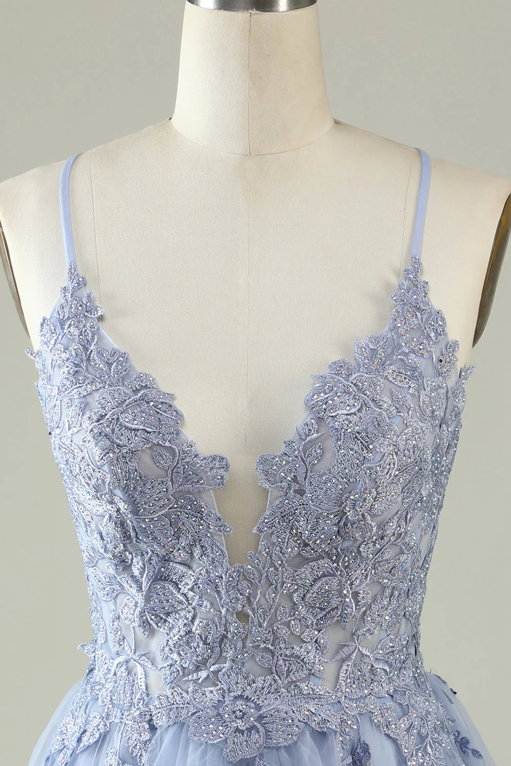 V Neck Beaded Short Appliques Prom Dress