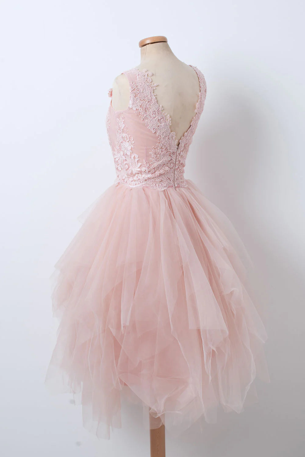 Tulle V neck lace short prom dress