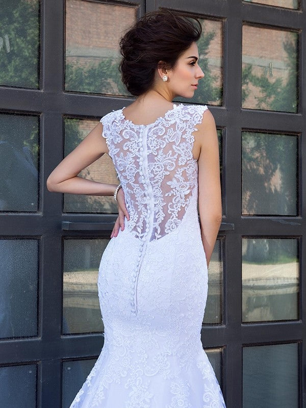 Vestidos de novia largos de satén sin mangas con apliques y escote en V de corte trompeta/sirena