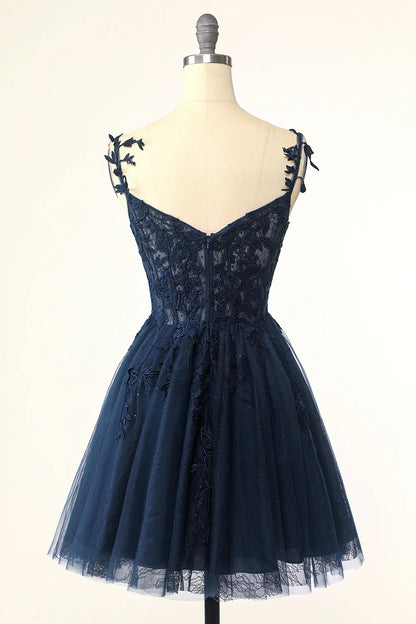 Spaghetti Straps Short Homecoming Dress with Appliques