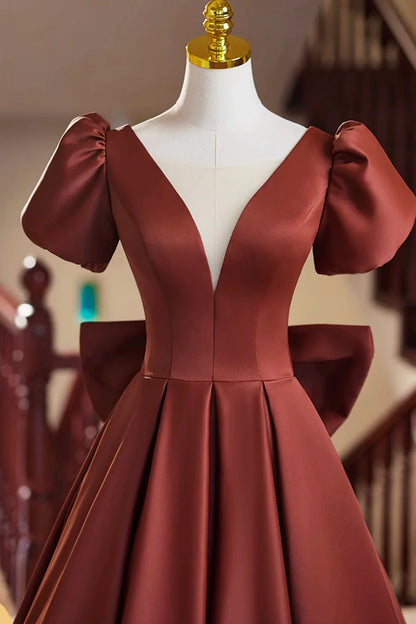 Vestido de noche elegante de satén con mangas cortas y corte A hasta el suelo