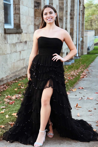 Trägerloses A-Linien-Ballkleid aus mehrlagigem Tüll mit Pailletten
