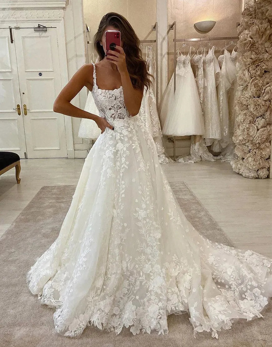 A-Linie Spaghettiträger Brautkleid mit Applikationen 