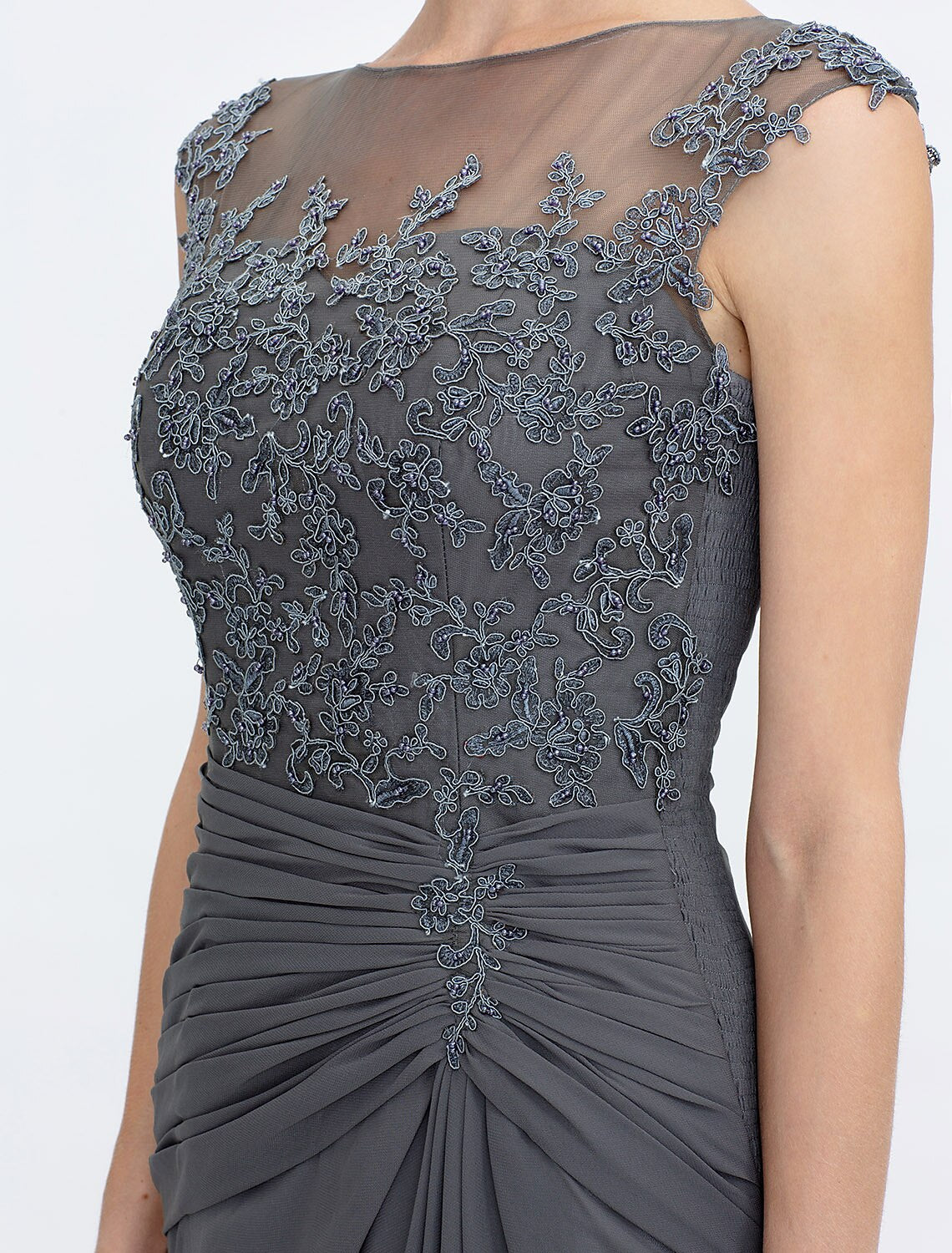 Vestido elegante de madre de la novia de corte A, transparente, cuello barco, largo hasta el suelo, de gasa, con encaje, sin mangas y drapeado lateral.