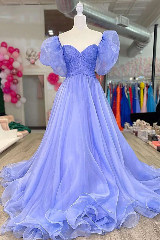 Trägerloses A-Linien-Ballkleid mit Puffärmeln