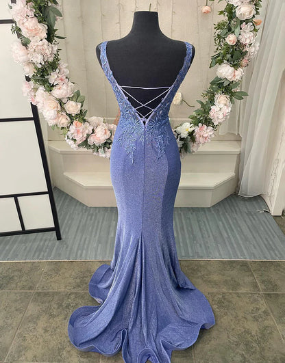 Vestido de fiesta largo de sirena con escote en V y espalda corsé con apliques