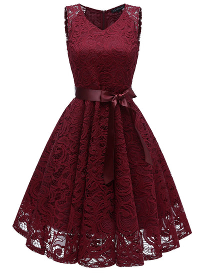 A-Line Cocktail Dresses Minimalist Dress Homecoming Short / Mini Sleeveless V Neck Lace with Bow(s) Pleats
