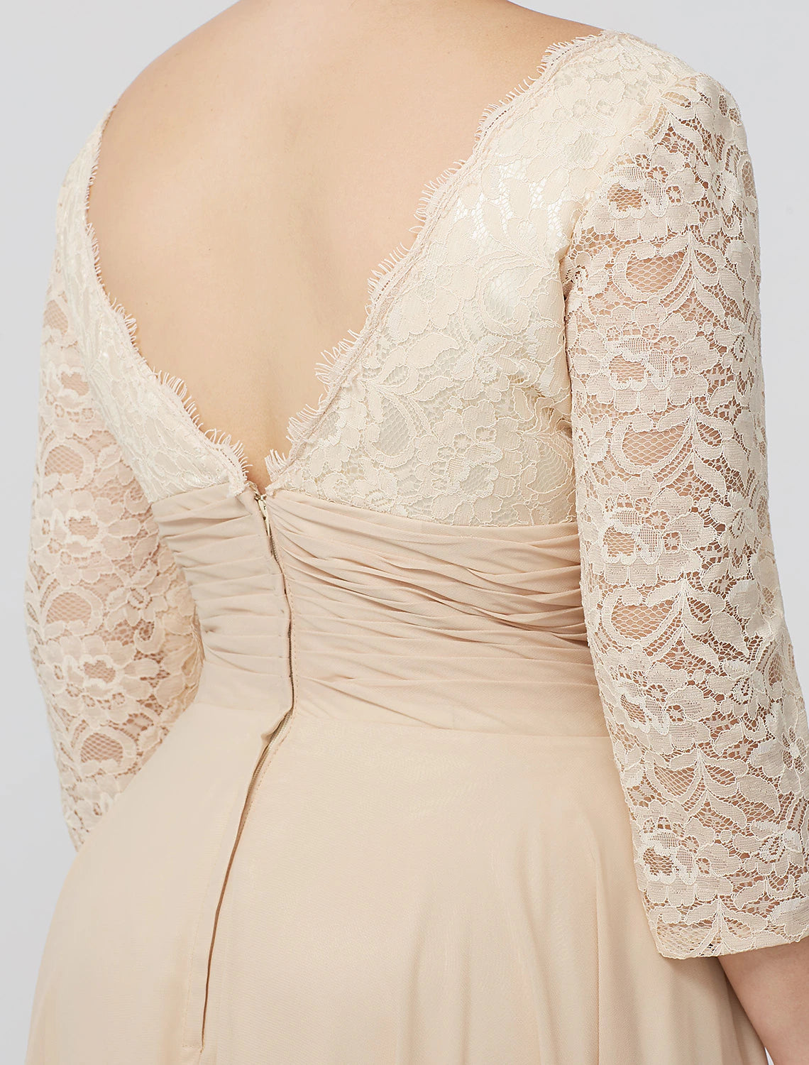 Etuikleid/Säulenkleid für die Mutter der Braut, formell, klassisch und zeitlos, elegant und luxuriös, Übergröße, quadratischer Ausschnitt, bodenlang, Chiffon, metallische Spitze, 3/4-Ärmel, nein, mit Schärpe/Blumenband