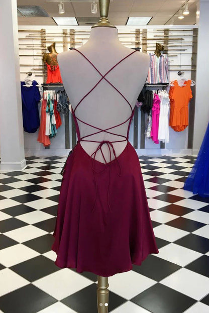Vestido de fiesta corto de satén