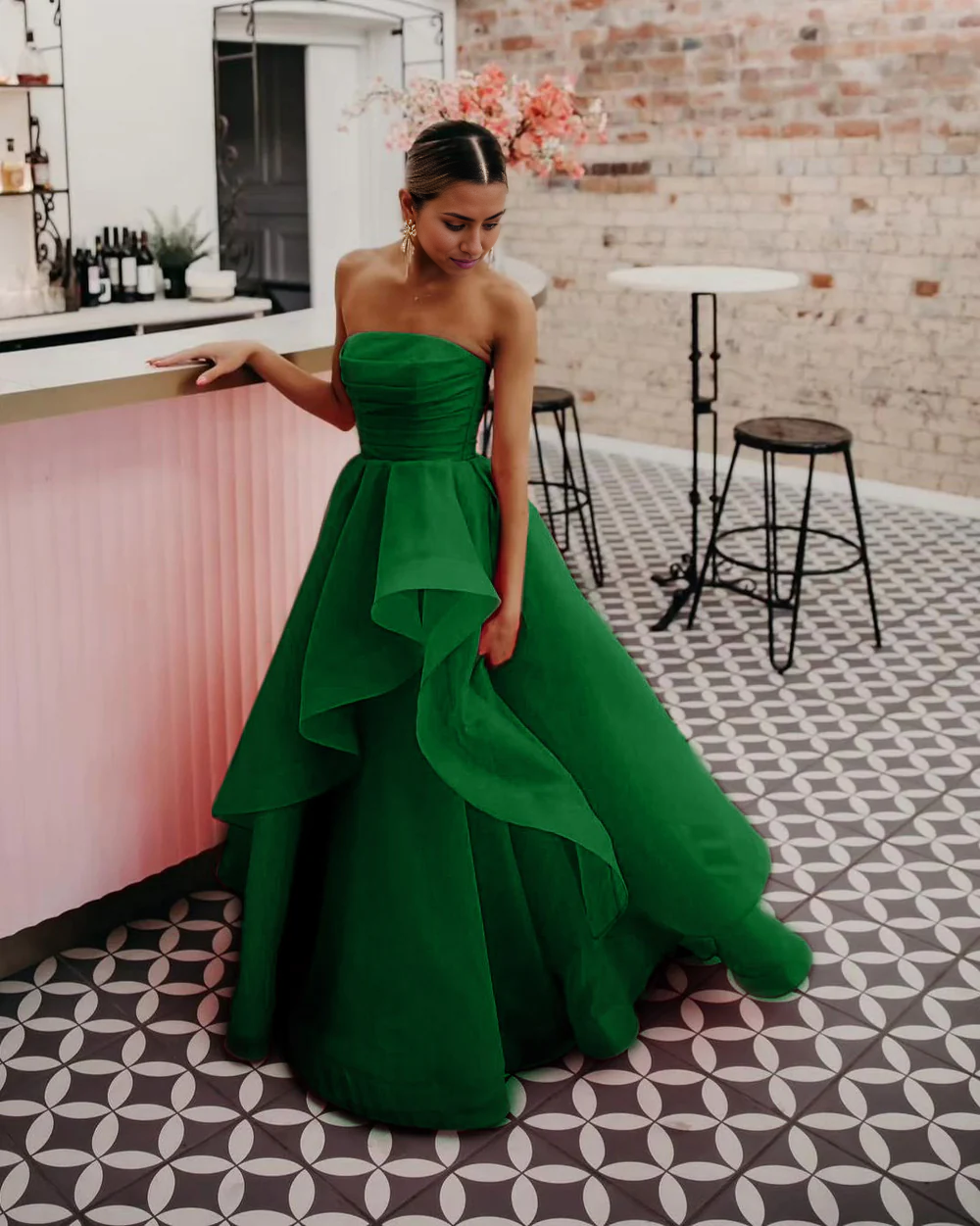 Vestido de fiesta de organza sin tirantes de corte A
