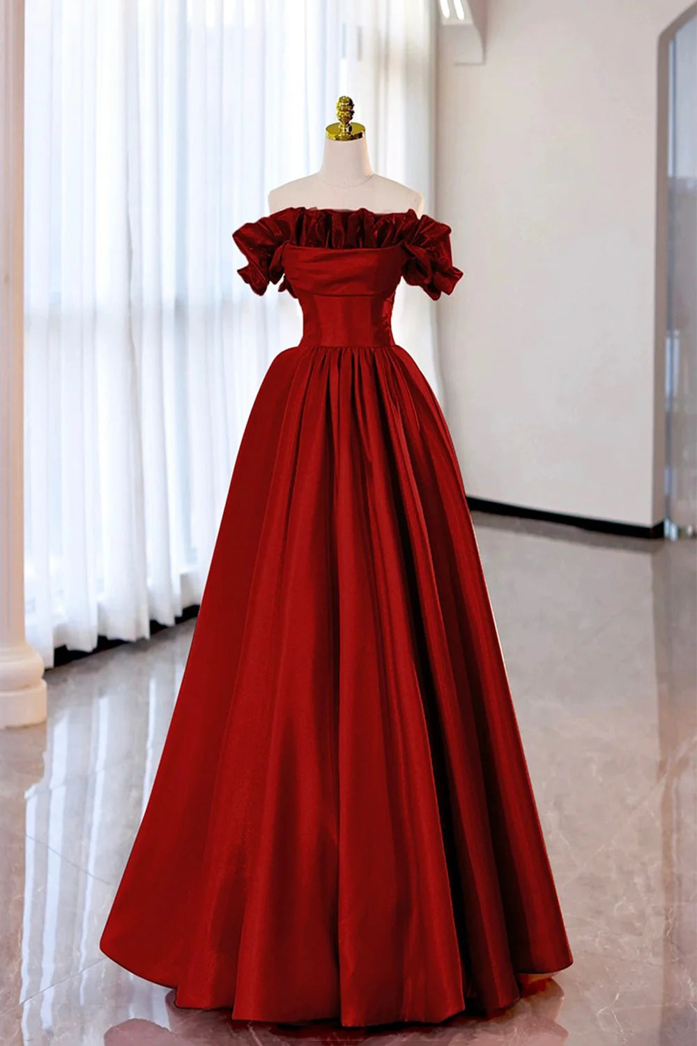 A-Linie trägerloses Satin langes Ballkleid Abendpartykleid