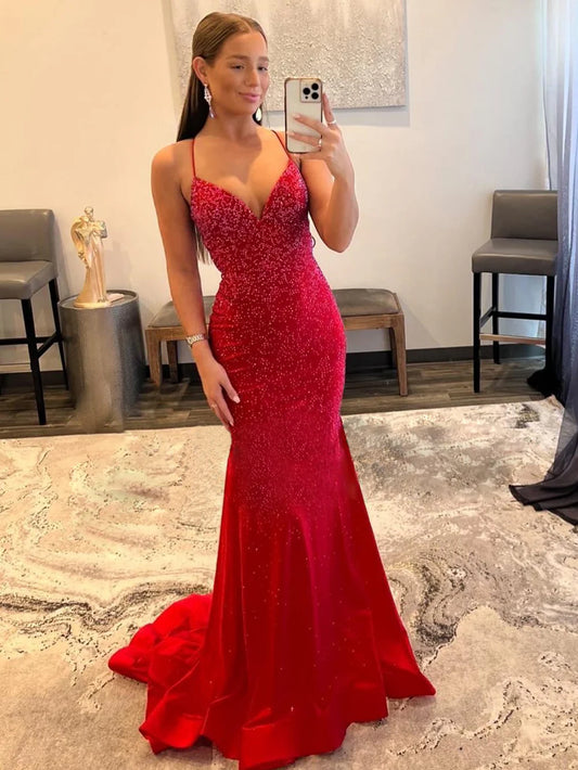 Meerjungfrau-Ballkleid aus glitzerndem Satin mit V-Ausschnitt