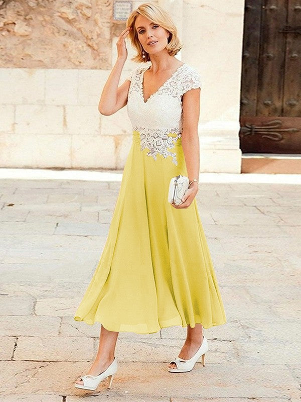A-Line/Princess Chiffon Applique V-neck Short Sleeves Tea-Length Mother of the Bride Dresses