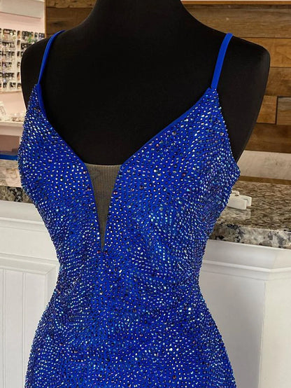 Vestido de fiesta de jersey con cuentas y escote en V de sirena con abertura