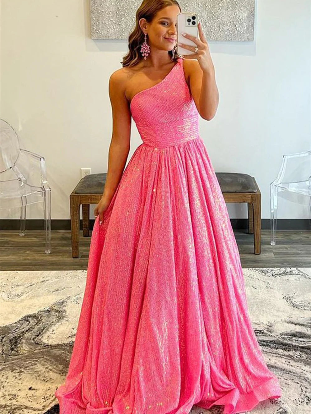 Vestido de fiesta de lentejuelas con un solo hombro y bolsillos en corte A