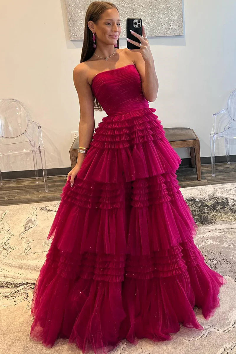 Vestido de fiesta largo de tul con volantes escalonados y sin tirantes de corte A