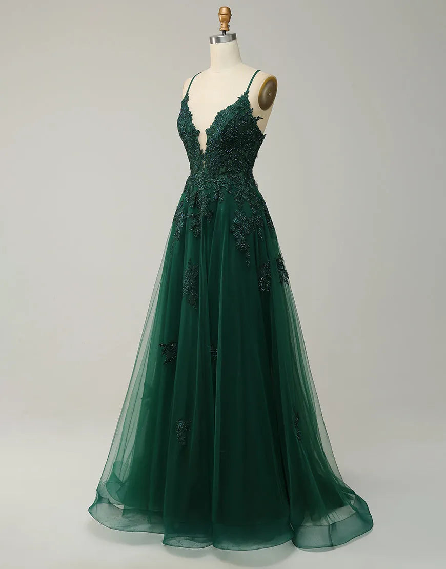 Vestido de fiesta largo con abertura, tirantes finos, apliques y tul en forma de A