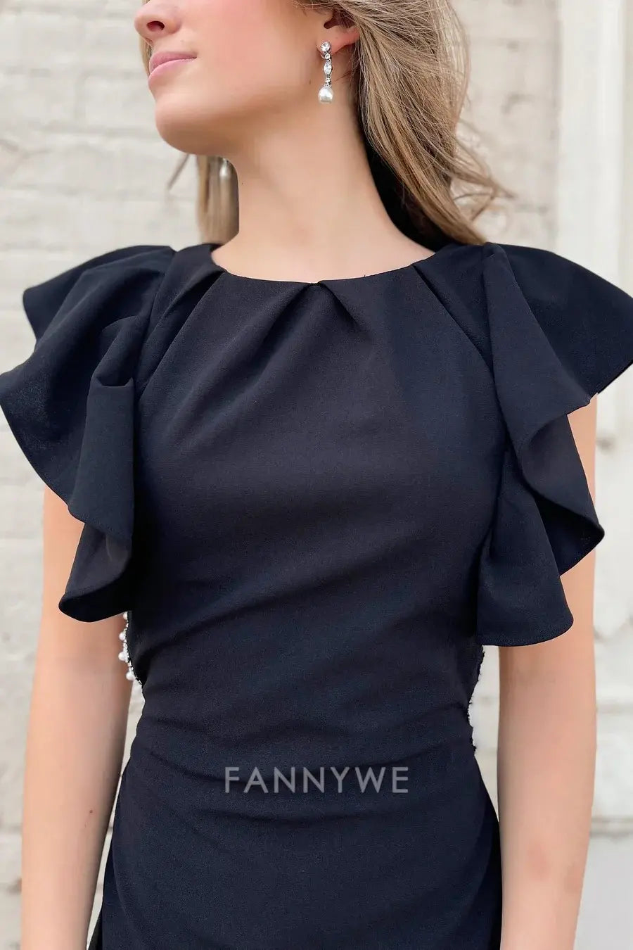 FannyWe Simple Black Cutout Short Party Dress with Pearls formal wear dresses