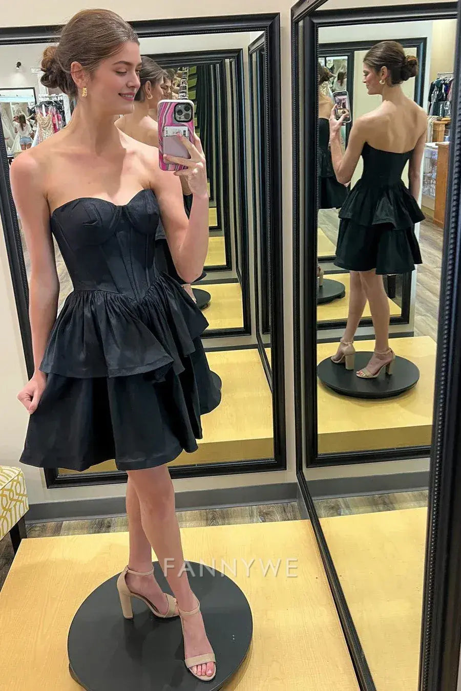 FannyWe Simple Black Sweetheart Multi-Layer A-Line Short Party Dress formal wear dresses