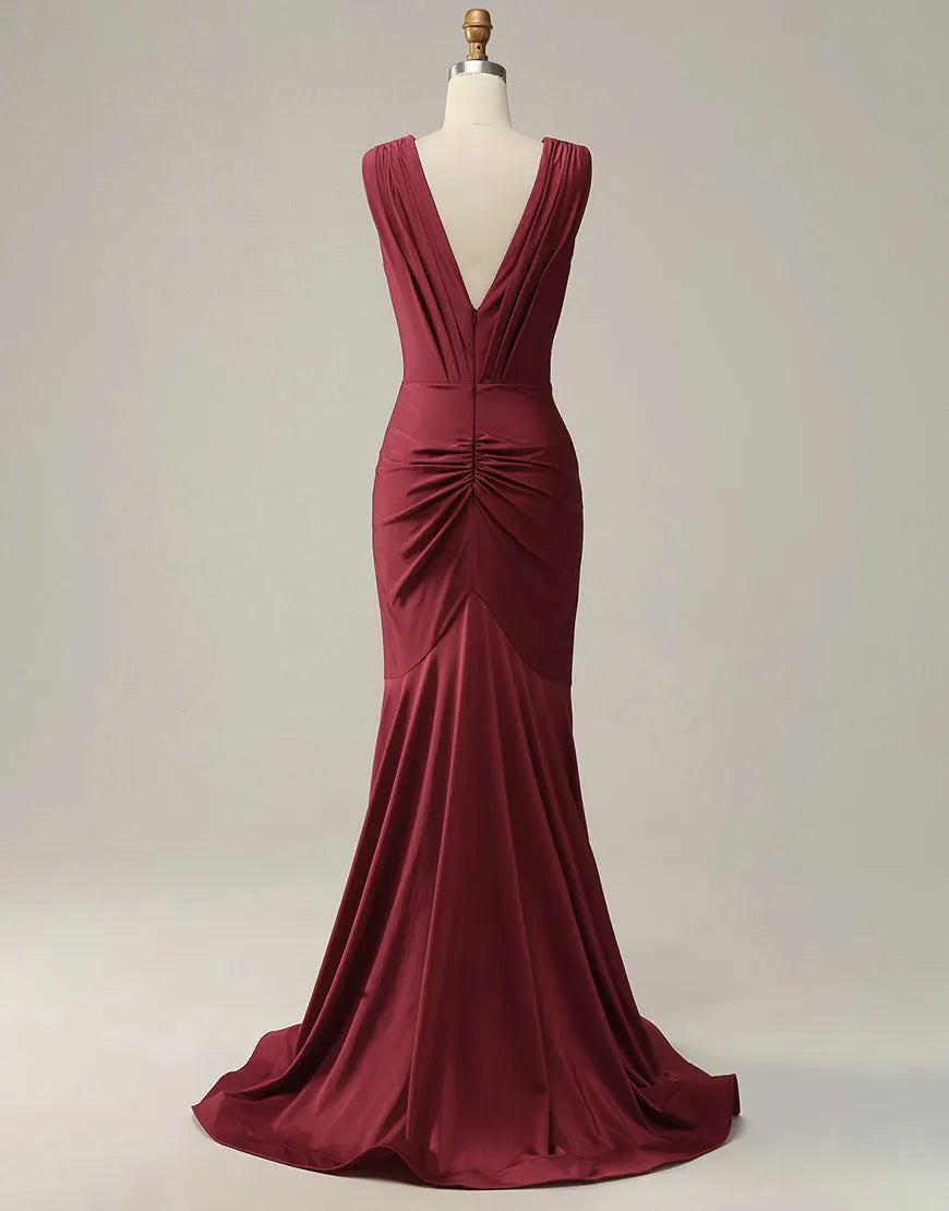 Vestido de fiesta largo de sirena con escote en V y pliegues brillantes
